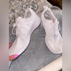 Nike Roshes